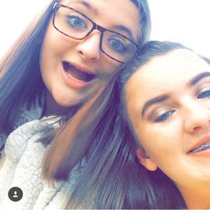 Meet your Posher, Laryn